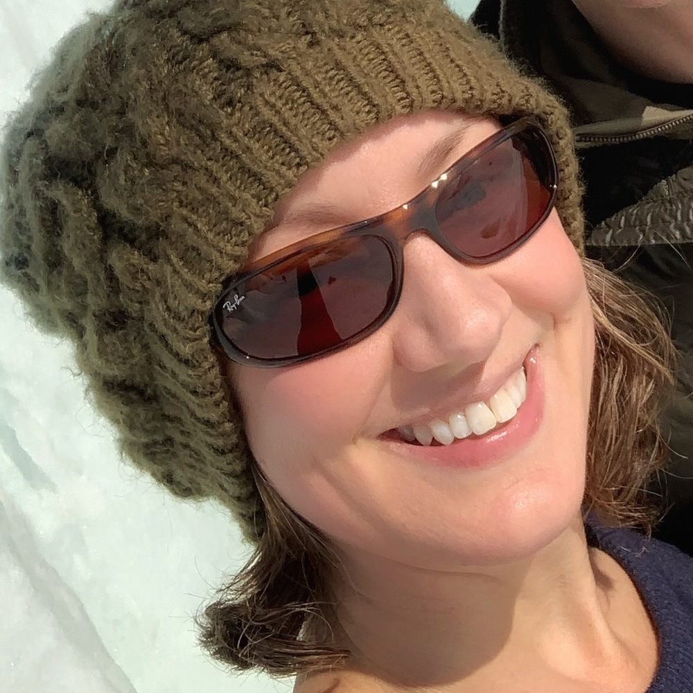 Meet your Posher, Laura